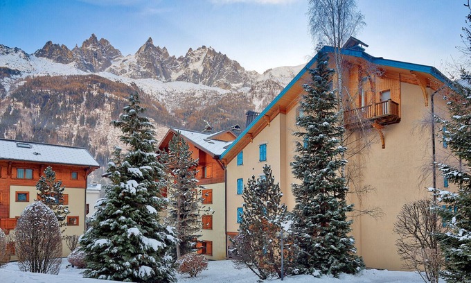 Chamonix City Centre Apartment | Petit Jardin Chamonix Holidays Village Centre