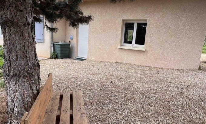 Julienas House | Petite Maison Mitoyenne au Cœur du Beaujolais