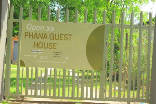 Evander House | Phana Quest house