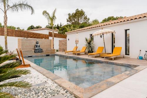 Peypin Bed & Breakfast | Phuket