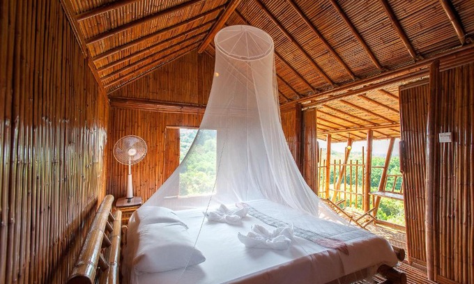 Ranong Cabin | Phuree Hut