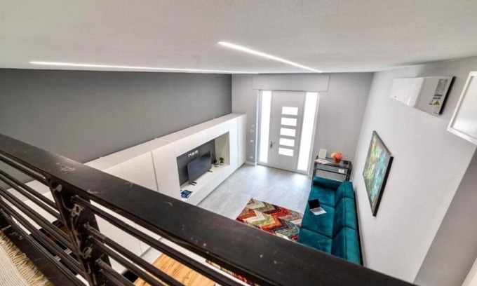 San Zeno Apartment | Piazza Pozza Studio 6 pax