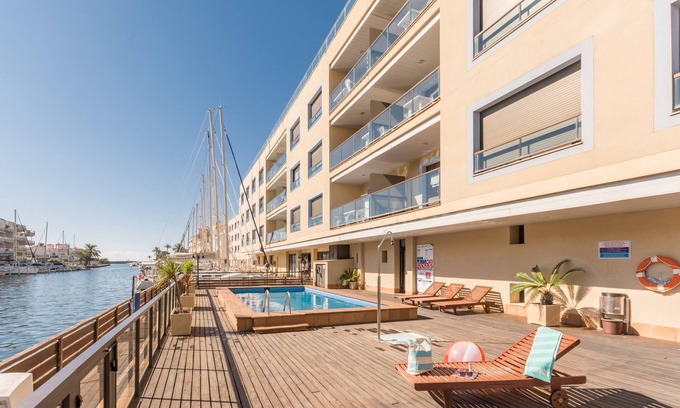 Empuriabrava Apartment | Pierre & Vacances Empuriabrava Marina