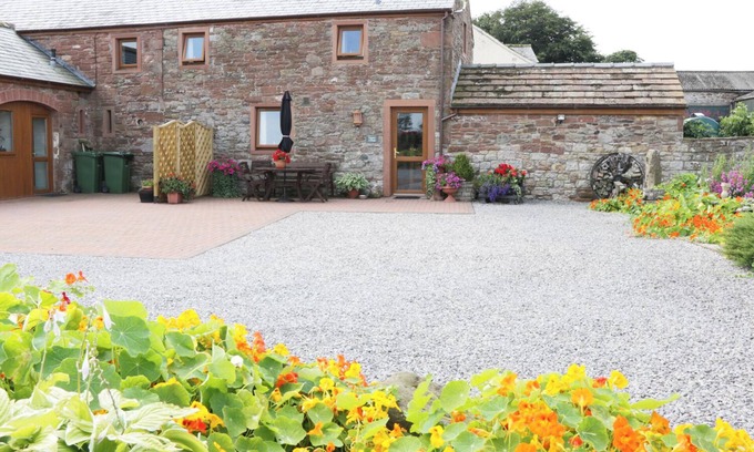 Wigton Cottage | PIGGERY COTTAGE, pet friendly, with a garden in Wigton