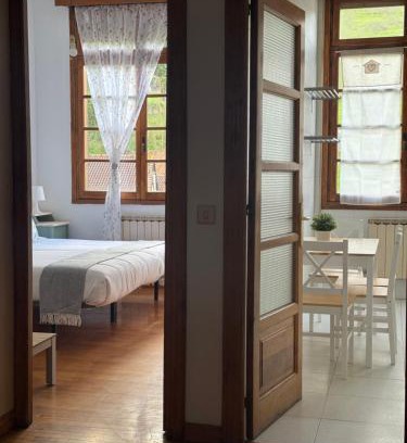 Salas Apartment | Pimo Plus La pola