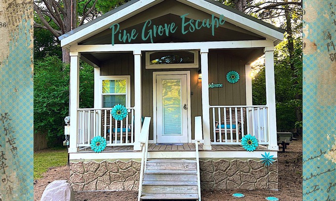 Piney Cottage | Pine Grove Escape ! 🌲