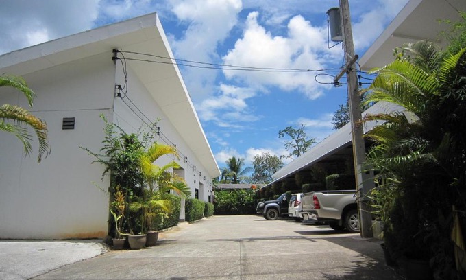 Sai Thai Hotel | Pine Home