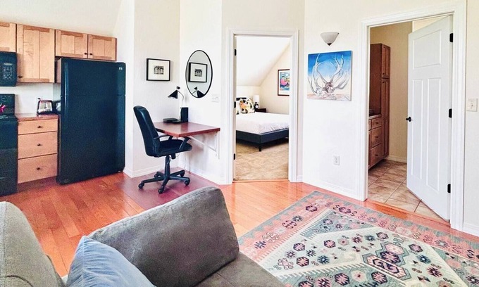 Westside Apartment | Pine Street Place : Downtown : River : Recreation