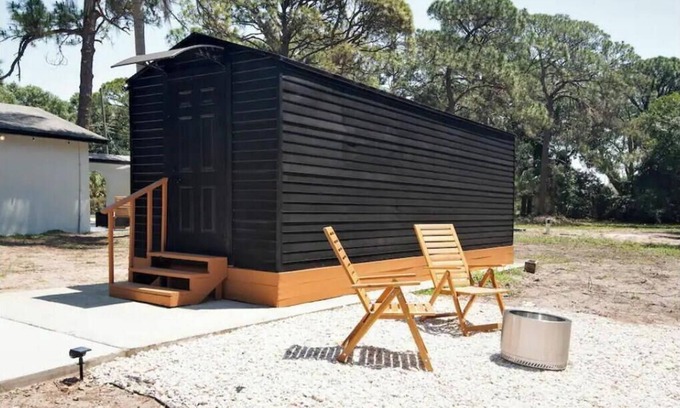 Tampa Cabin | PineCone Cabin Getaway near Natl Park
