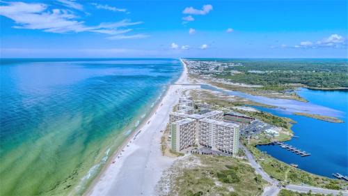 Sunnyside Apartment | Pinnacle Port Beach Resort