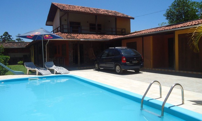 Rio Vermelho Norte House | Piscina, churrasqueira e 3 suítes