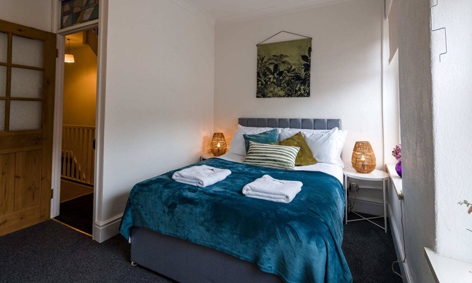 Penarth House | Pixel's Place by StayStaycations