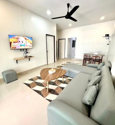 Betong Villa | PK house and cosy 3BR @Amper Betong