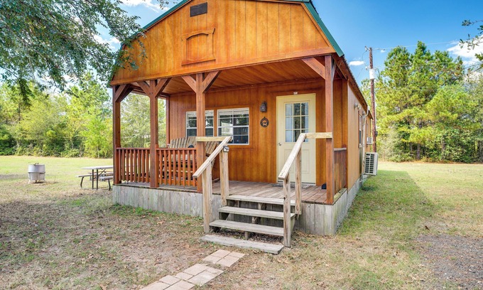 Waller Cabin | Plantersville Cabin on 50 Acres w/Pond & Fire Pit