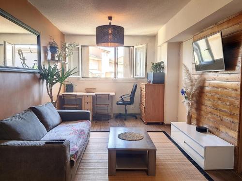 Salon-de-Provence Apartment | Plein centre ville Appartement