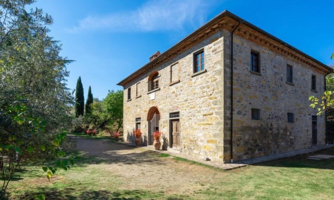 Montevarchi House | Poggio Cuccule by Interhome