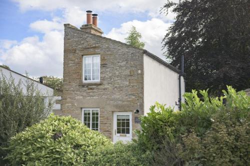 West Witton House | Pond Cottage