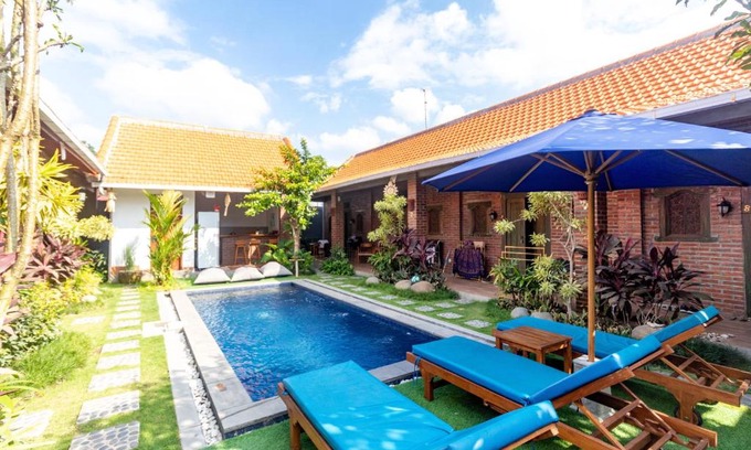 Batu Bolong House | Pondok Juli Canggu