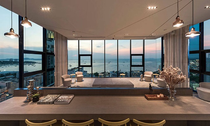 Bang Lamung Condo | Pony's Homestay -The Base Condo-