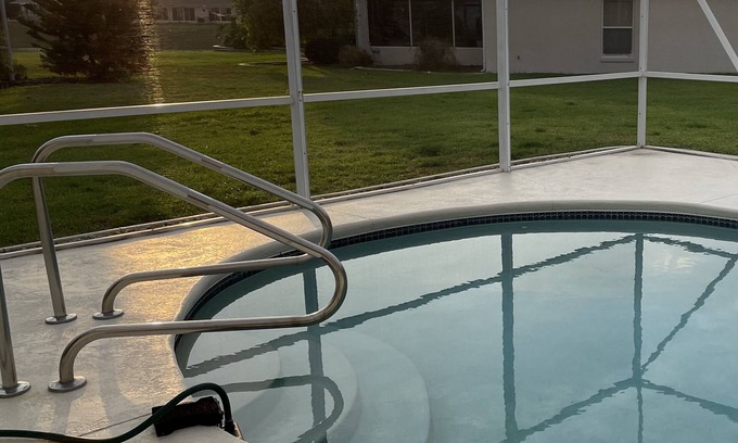 The Villages House | Pool Home Excellent Location - New Listing - 2 Gas Golf Carts
