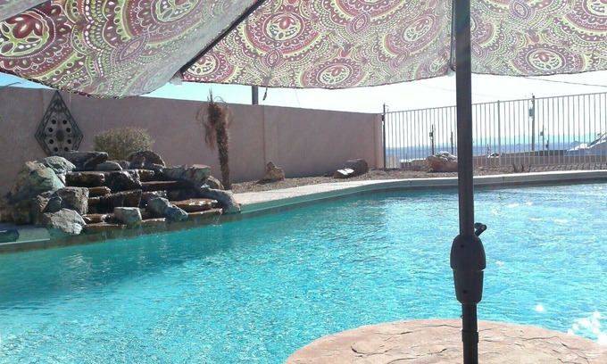 Lake Havasu City House | POOL HOUSE WITH LAKE VIEWS