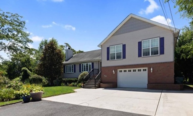 West Cape May House | Pool Property in West Cape May - Sleeps 6 Guests