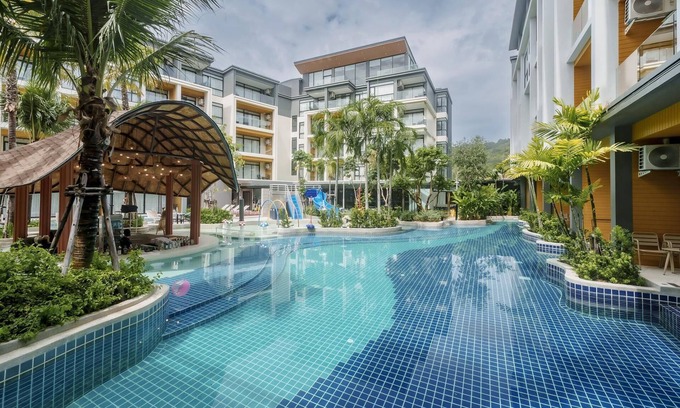 Sa Khu Condo | Pool View Condo 2204, Wyndham Garden