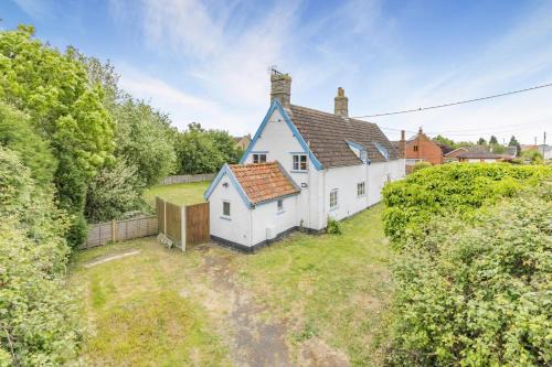 Stowmarket House | Pooles Farm Cottage