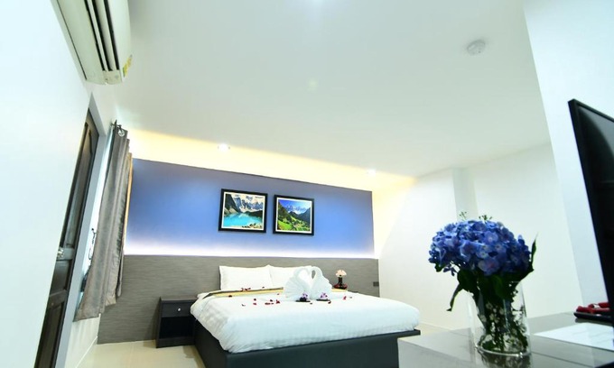 Bangkok Noi Hotel | Poonsuk Place Hotel