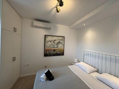 Lavrio Apartment | Portfront Neoclassic Lavrio House