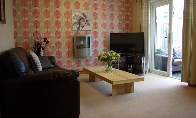 Leek House | Portland Mews - Premier Serviced Accommodation