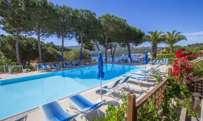 Porto Azzurro Apartment | Porto Azzurro with swimming pool - Two-room apartment in a small residence
