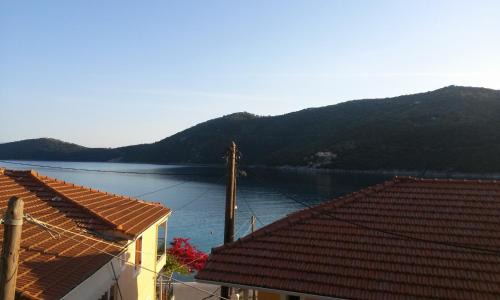 Mikros Gialos Apartment | Porto Poros