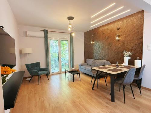 Palaio Faliro Apartment | Poseidonos Seaside Apt