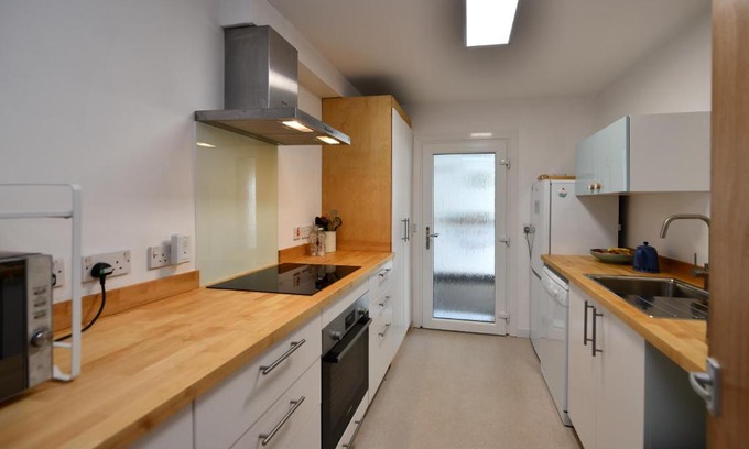 Stranraer Apartment | Pottery Cottage, Lochans Lodge