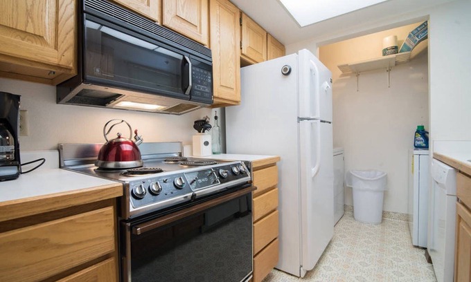 Gorgosa Apartment | Powderwood 2BR - Park City, Great Value