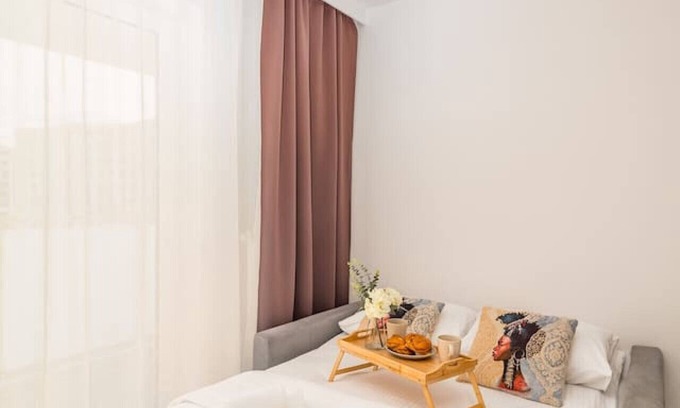 Krakow Apartment | Prądnik Czerwony Studio - Balcony, City View - by Rentujemy