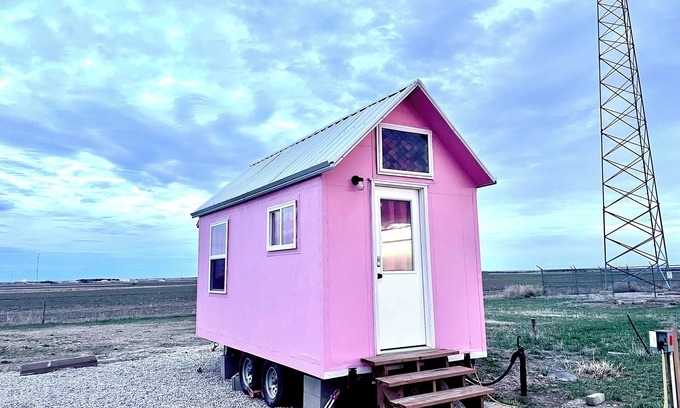 Walker Cabin | Prairie Pink Tiny Home