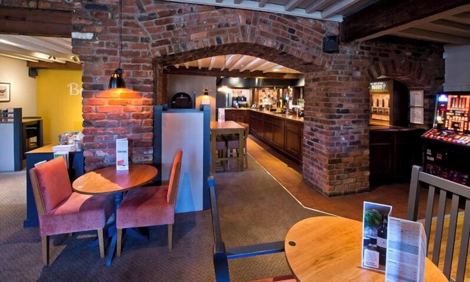 Girton Hotel | Premier Inn Cambridge North - Girton