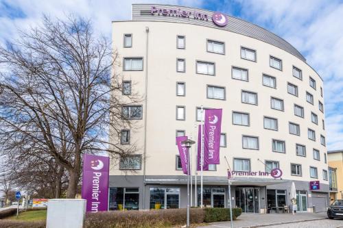 Munchen District Hotel | Premier Inn Muenchen Messe