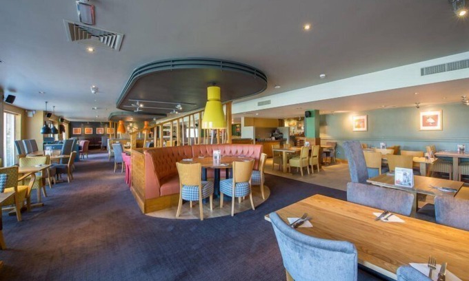 Paignton Hotel | Premier Inn Paignton South - Brixham Road