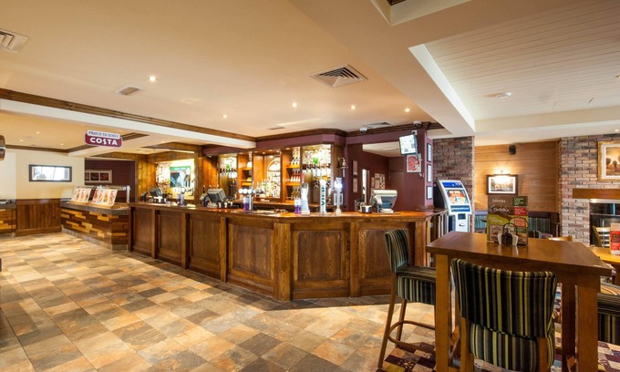 Stoke-on-Trent Hotel | Premier Inn Stoke-On-Trent - Hanley