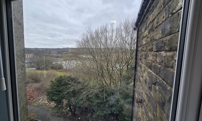 Brierfield Apartment | Premier Single room Ensuite with Shower-Room 5
