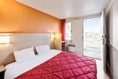 Saint-Cyr-l'Ecole Hotel | Premiere Classe Versailles - Saint Cyr L'ecole