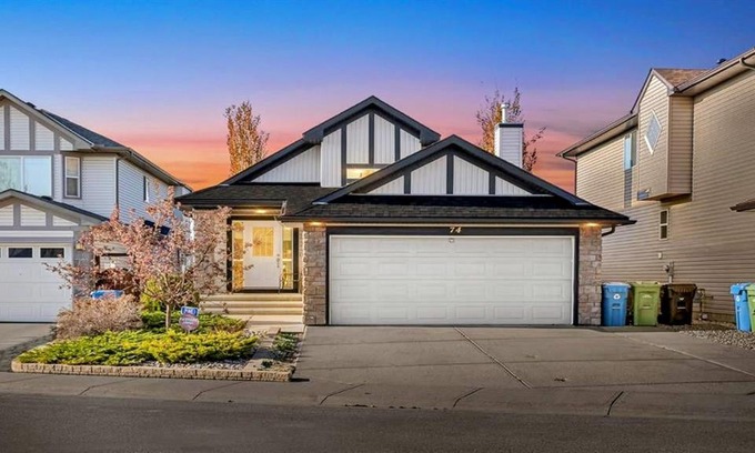 Cranston Villa | Premium Affordable Open Concept Waterfront Villa