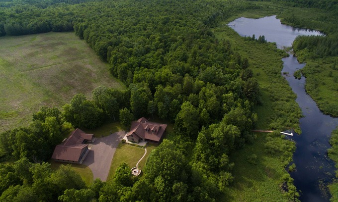 Rusk County Cabin | Premium Home On 600+ Private Wooded Acres W Private Lake Access On Scenic Hill