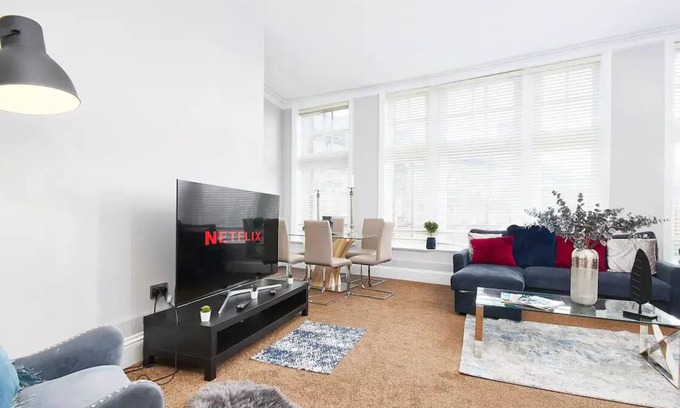 Harrogate City Centre Apartment | Premium Listing - The Royal Harrogate Experience