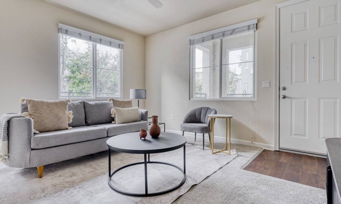 Auzerais - Josefa Apartment | Premium San Jose 1BR w/Pool & Gym, walk to Caltrain, by Blueground