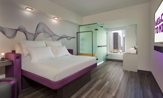 Downtown Miami Hotel | Premium Stay Perfect for Pool Parties & Beach Activities! Enjoy Miami Nightlife