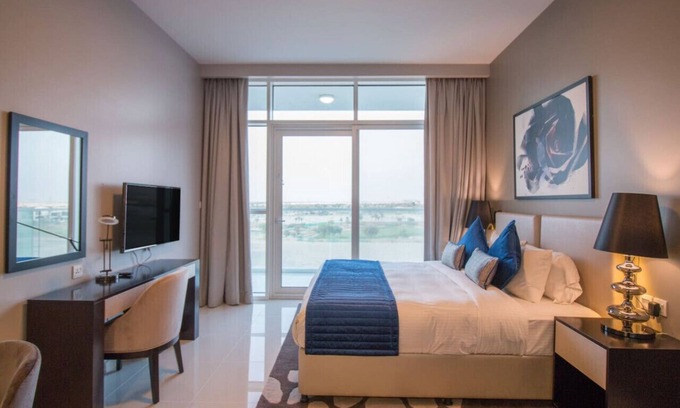 Dubai Apartment | Premium Studio with Beautiful Golf Course View